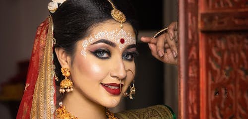  Chandan Designs For Bengali Bride