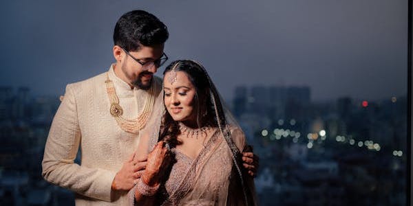 engagement couple dress and poses