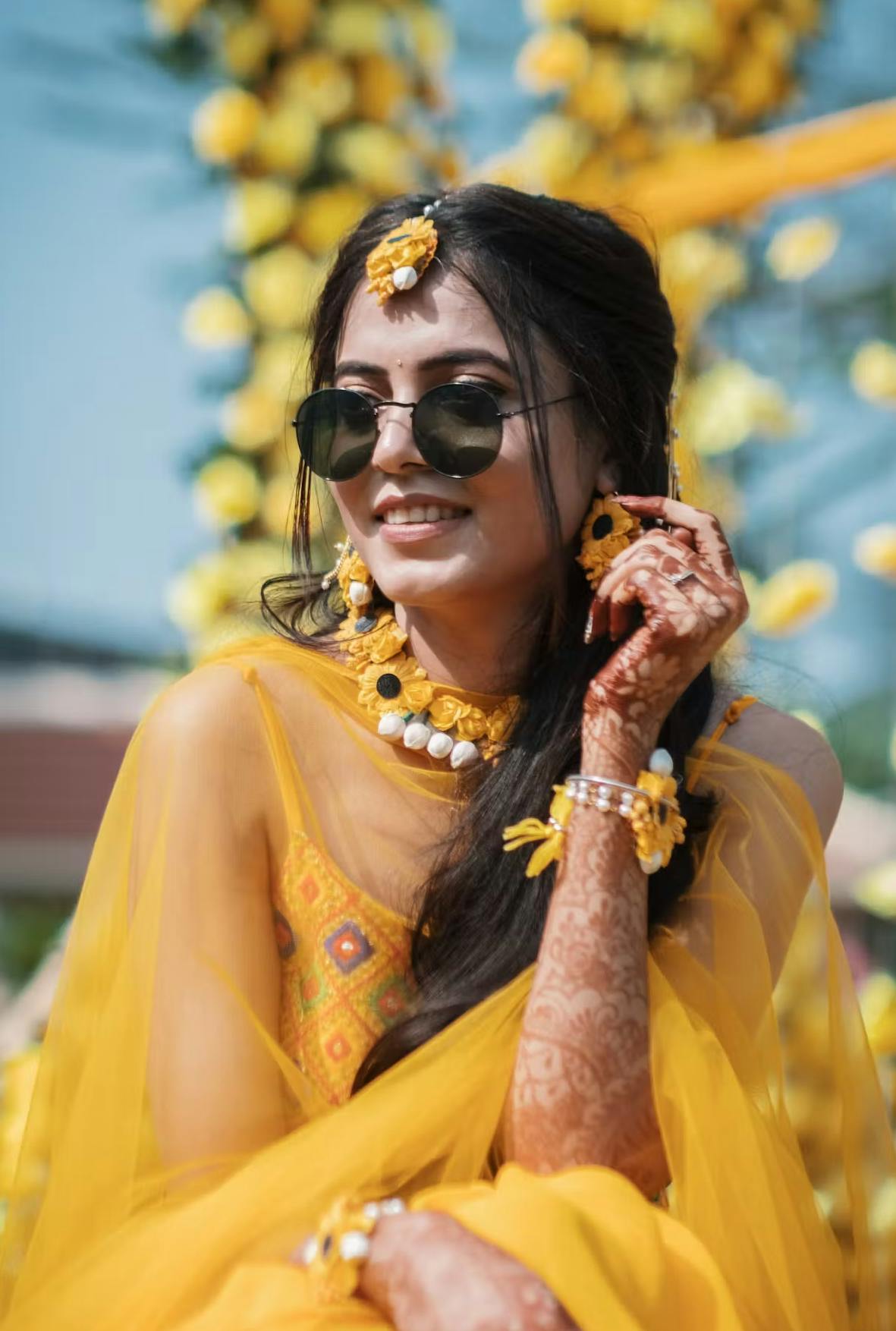 Swagger bride in sunglasses on haldi day