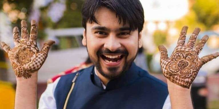 groom dress for mehndi