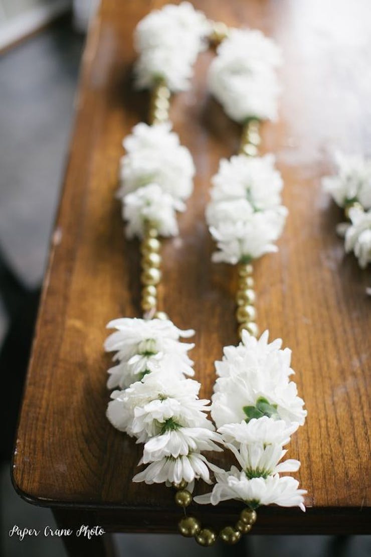 White garland