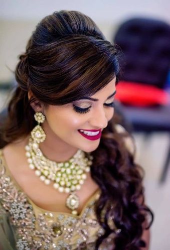 Beautiful Bridal Wedding Hairstyle Trends to Follow on Your Big Day   diKHAWA Fashion  2022 Online Shopping in Pakistan