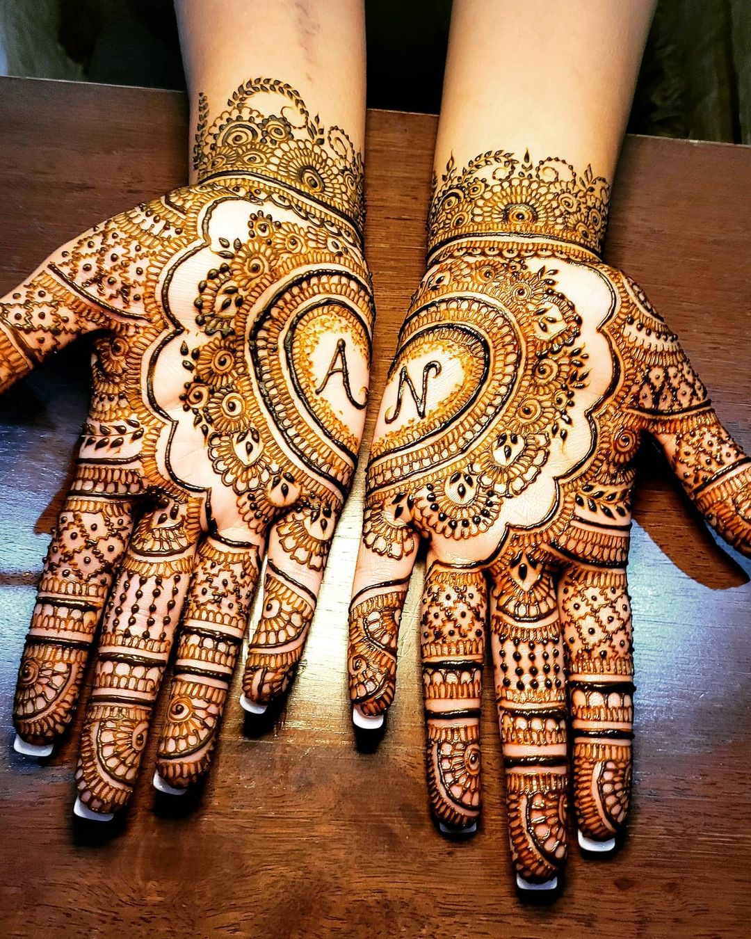 Details more than 84 beautiful mehndi designs for hands best - seven.edu.vn