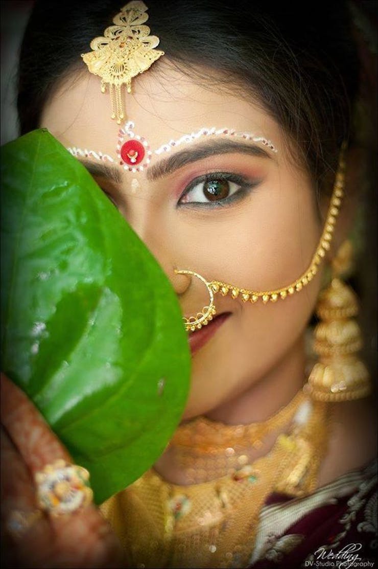 Bengali bride eyes