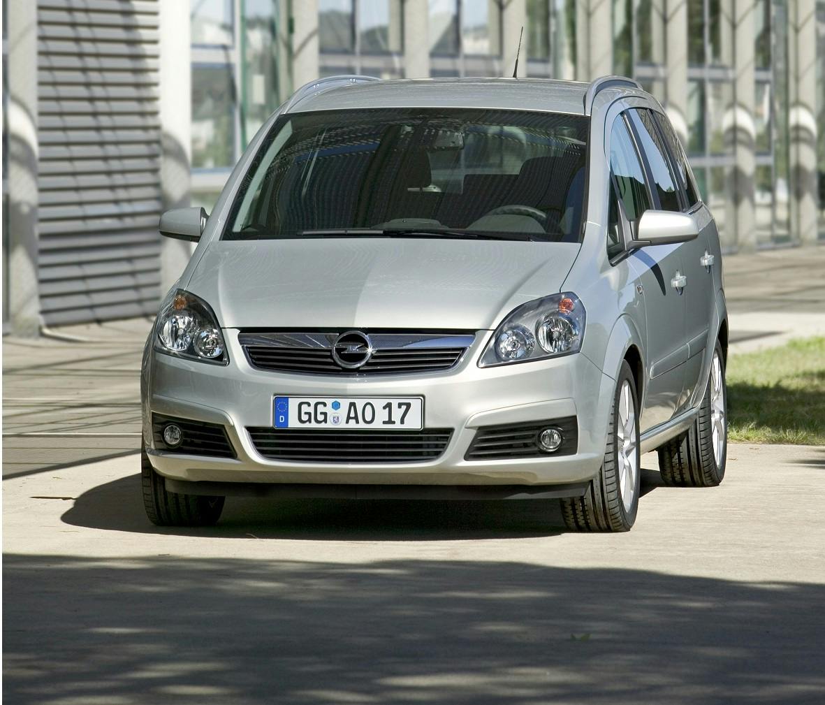 Opel Zafira B: Gebrauchtwagen-Test - AUTO BILD
