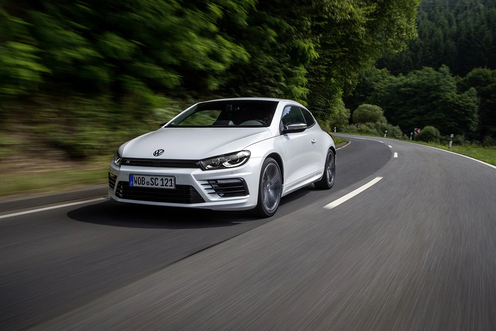 VW Scirocco Typ 13 Aussenansicht Front schräg dynamisch weiss