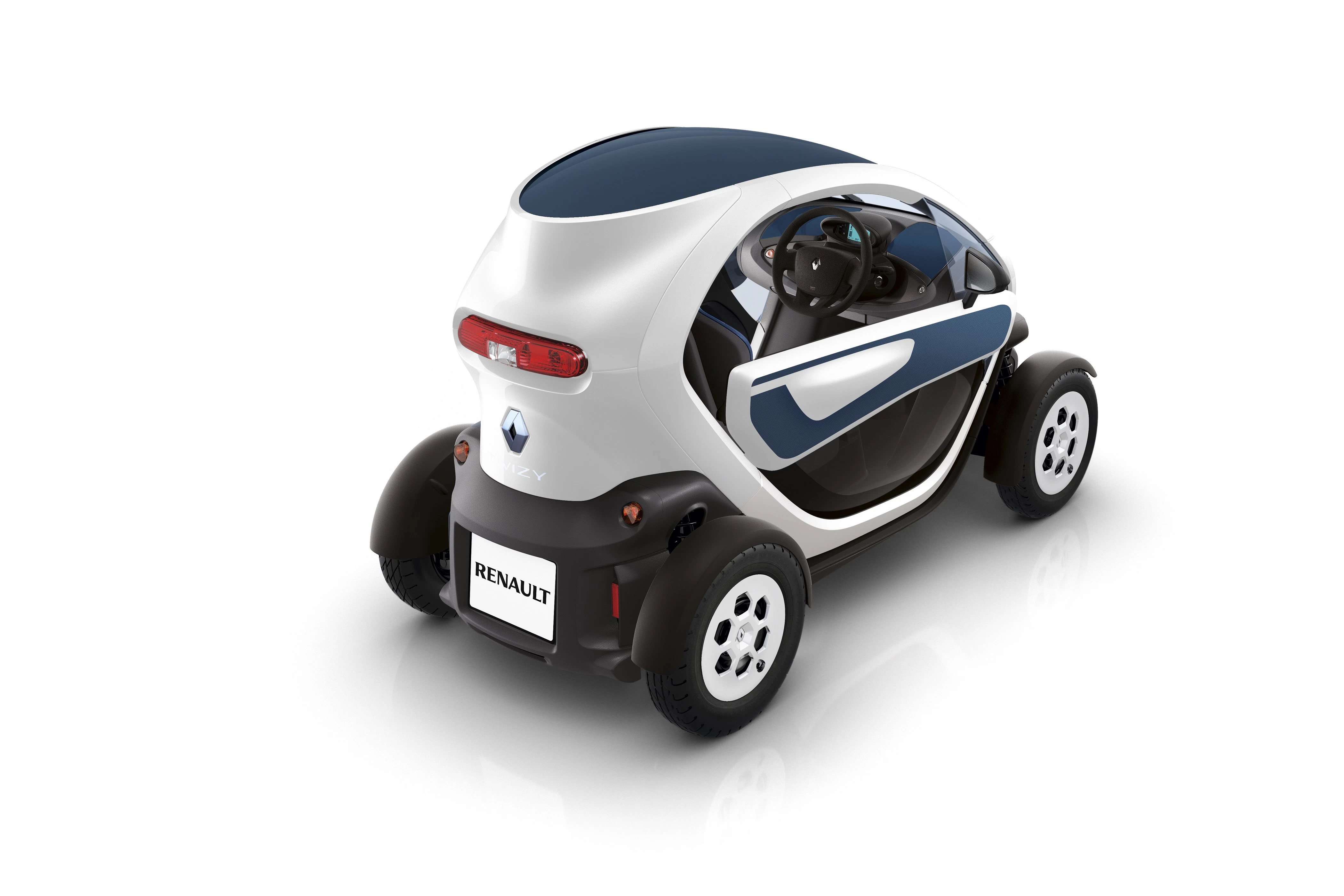 Weiß-blaues, kompaktes Elektroauto mit offenem Cockpit, minimalistischem Design und vier sichtbaren Rädern auf weißem Hintergrund.