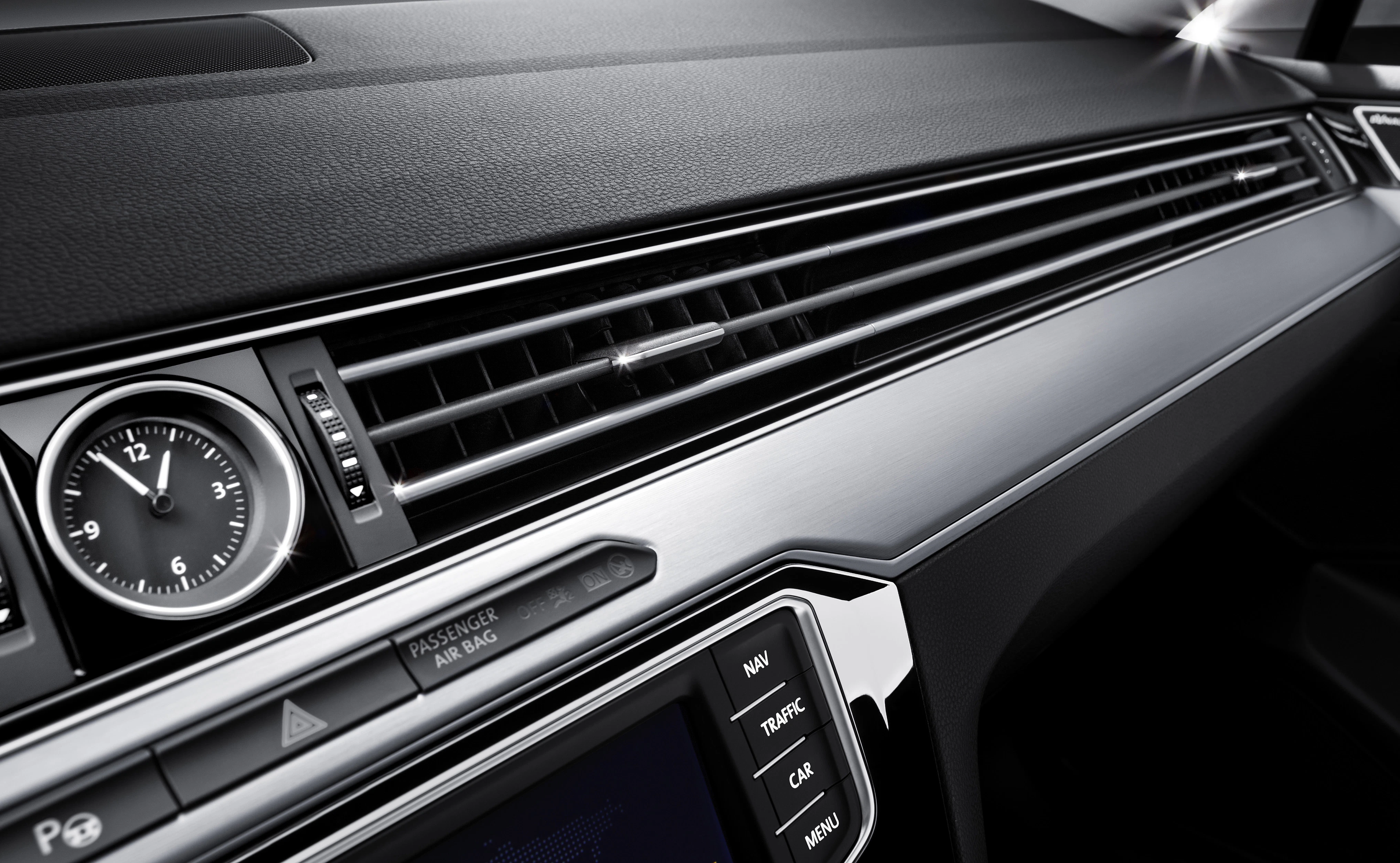 VW Passat B8 Variant Innenansicht Lüftungsdüsen
