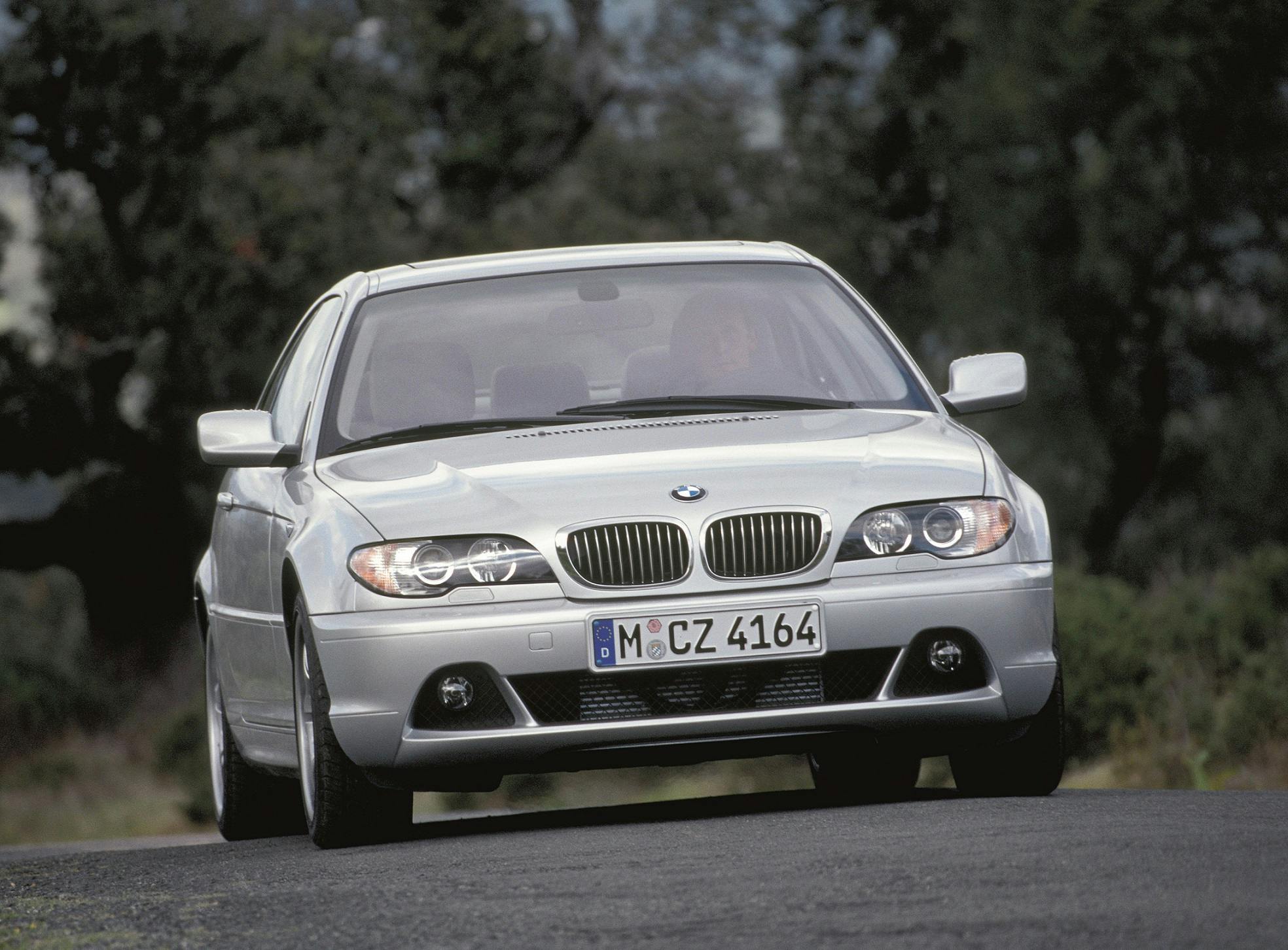 Е46 расход. BMW 3er e46. BMW 3 Series (e46). BMW 3 e46 Рестайлинг. BMW 3 Series e46 Coupe.