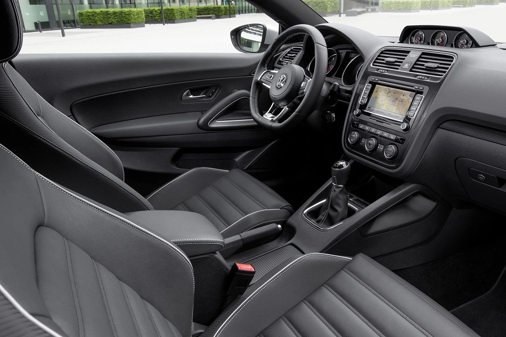 VW Scirocco Typ 13 Innenansicht Vordersitze statisch schwarz