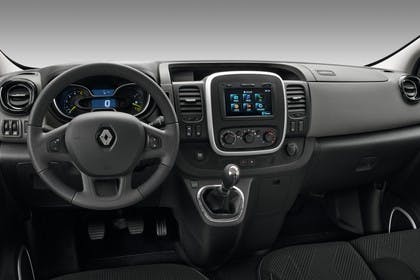 Renault Trafic 3 Combi Innenansicht statisch Studio Vordersitze und Armaturenbrett fahrerseitig