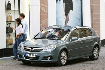 Opel Signum Z-C/S Facelift Aussenansicht Front schräg statisch blau