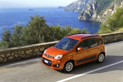 Fiat Panda 319 Aussenansicht Seite schräg erhöht dynamisch orange