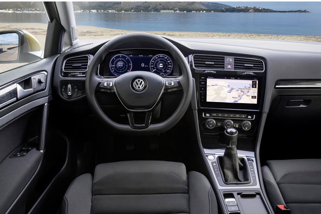 Vw Golf 7 Funfturer Seit 12 Mobile De