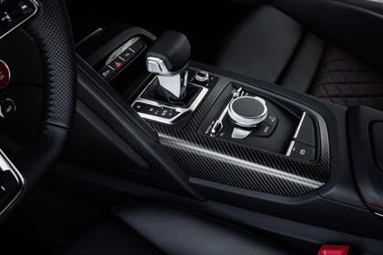 Audi R8 Coupe Innenansicht Detail Mittelkonsole statisch schwarz