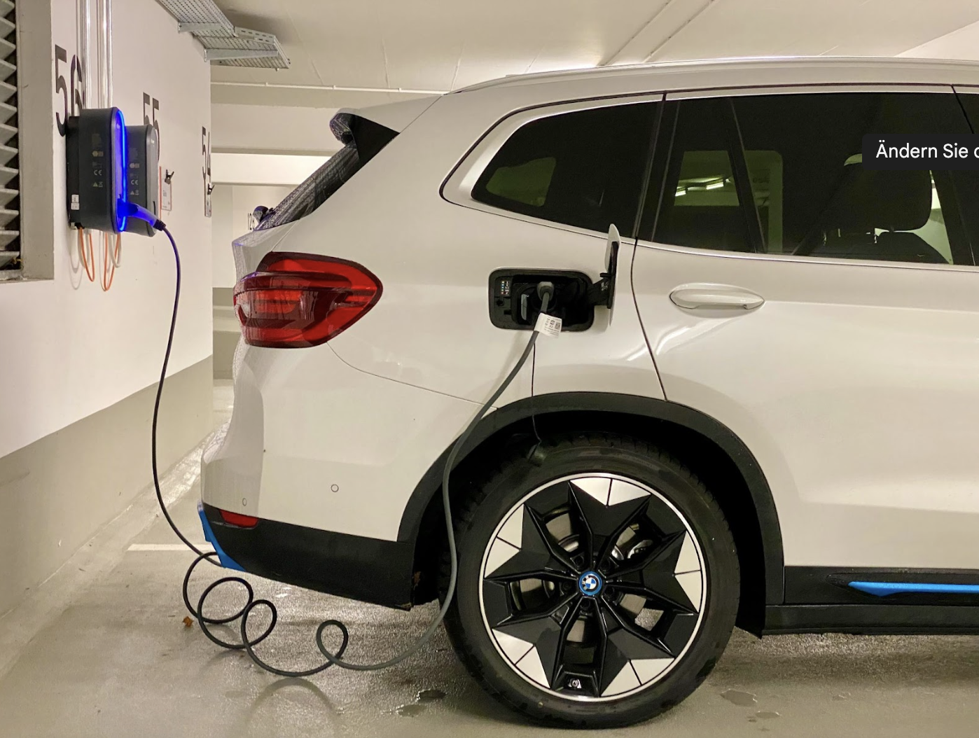 Wallbox in einer privaten Garage
