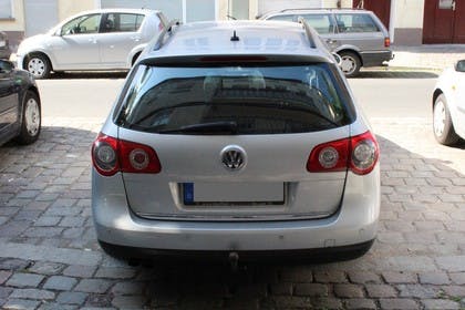 VW Passat Variant B6 Aussenansicht Heck statisch silber