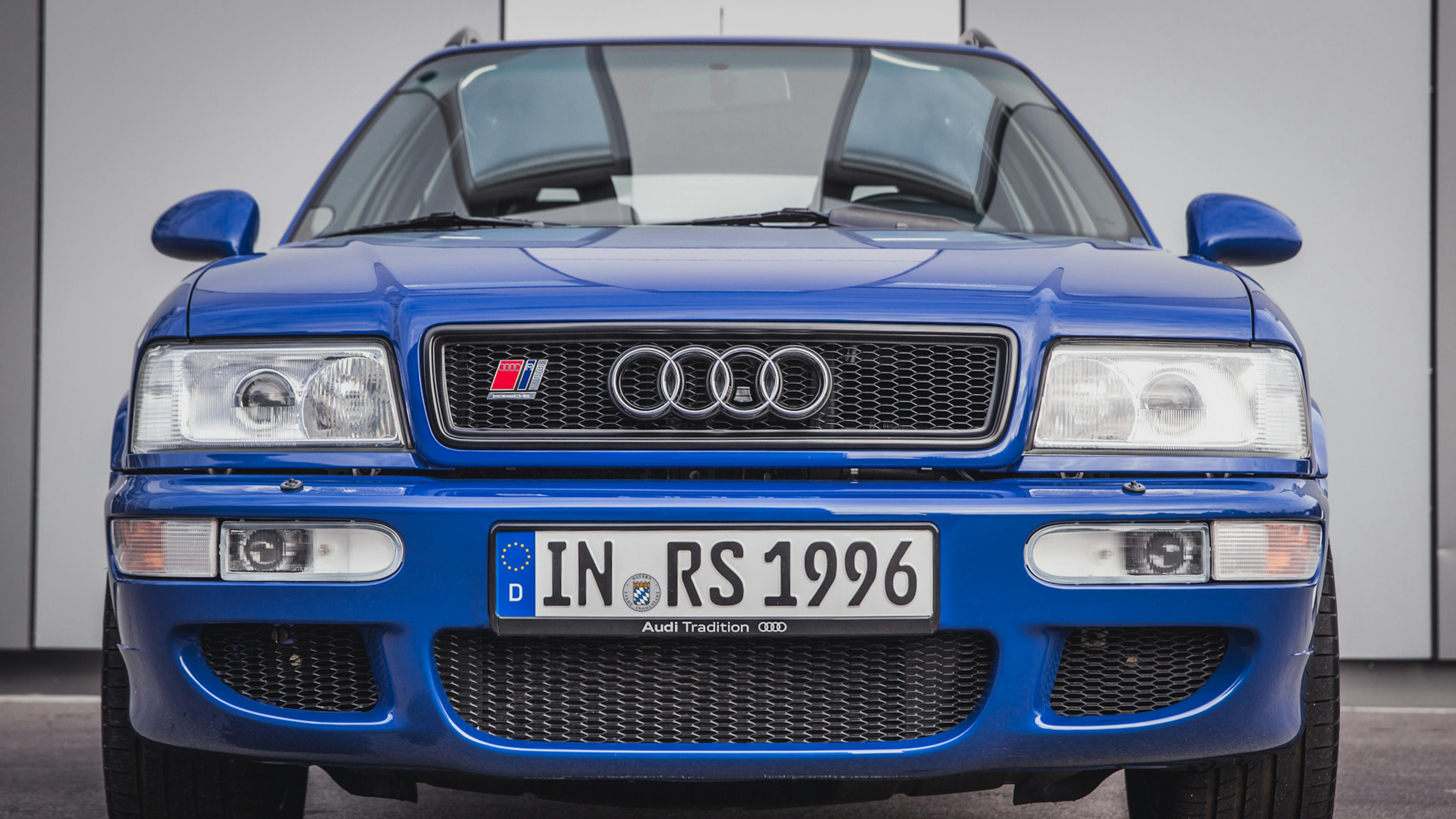 Audi RS2