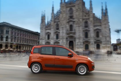 Fiat Panda 319 Aussenansicht Seite dynamisch orange