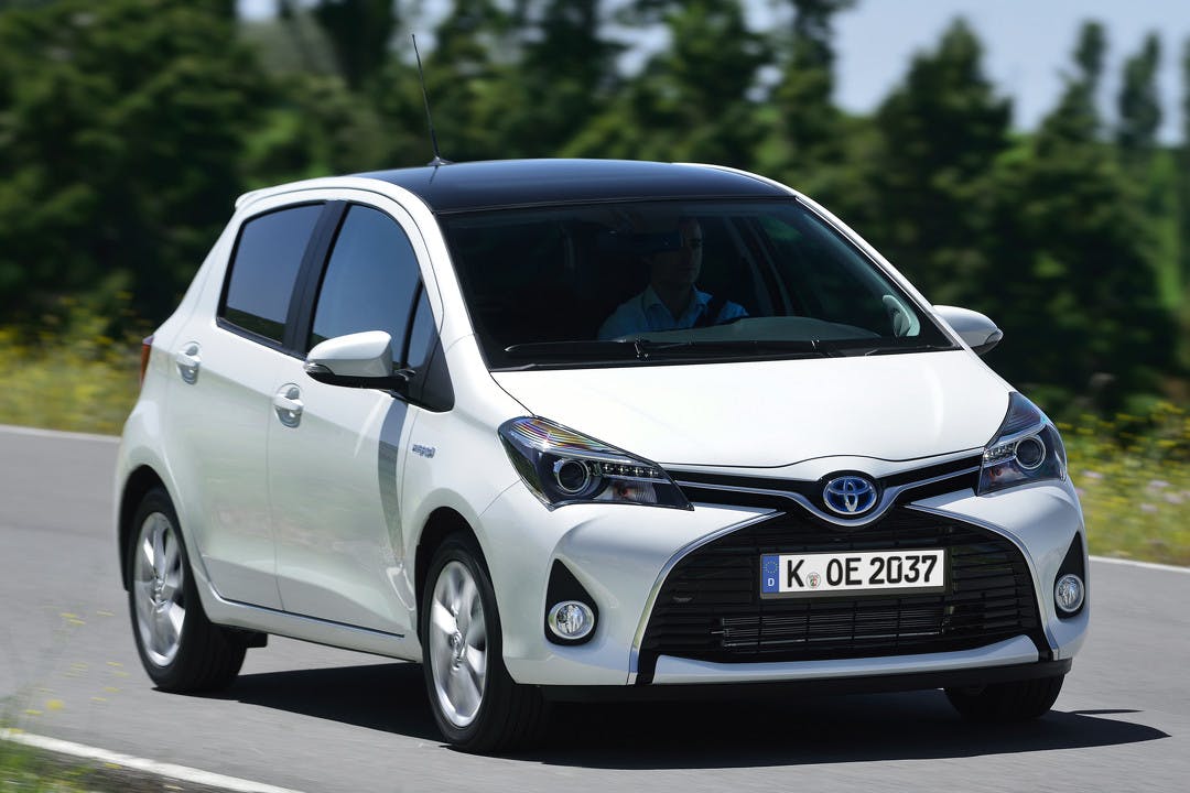 Toyota Yaris Xp13 Seit 11 Mobile De