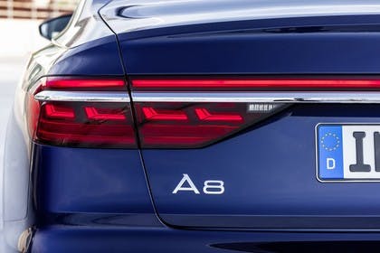 Audi A8 4N Aussenansicht Heck statisch Detail Rückleuchte links