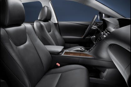Lexus RX AL1 Studio Innenansicht Vordersitze statisch schwarz