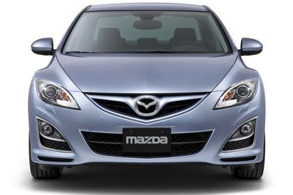 Mazda 6 Limousine GH Studio Aussenansicht Front statisch silber