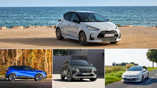 Ein Toyota Yaris, Renault Captur, VW Golf eHybrid und Hyundai Tucson.