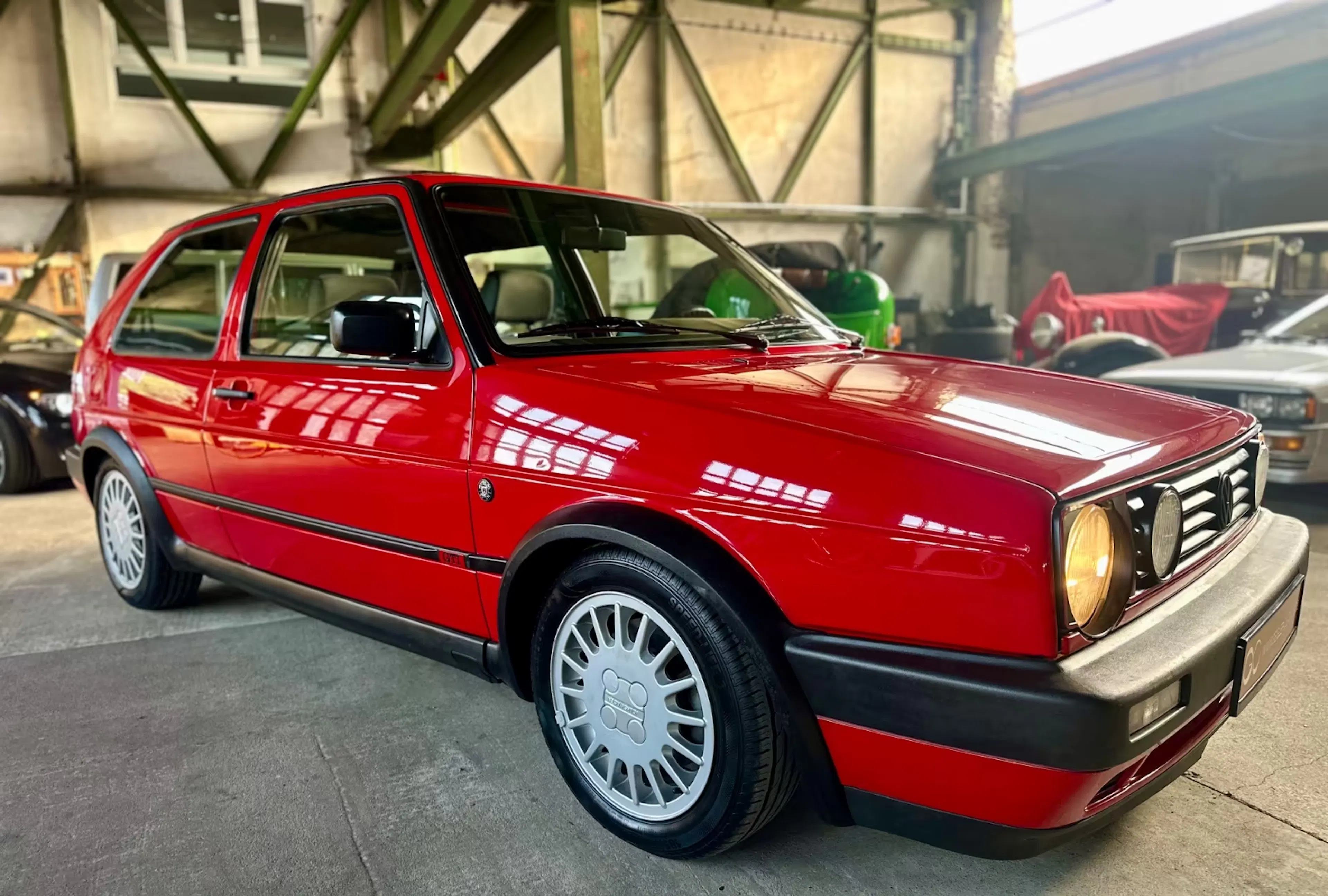 Roter Golf II GTI