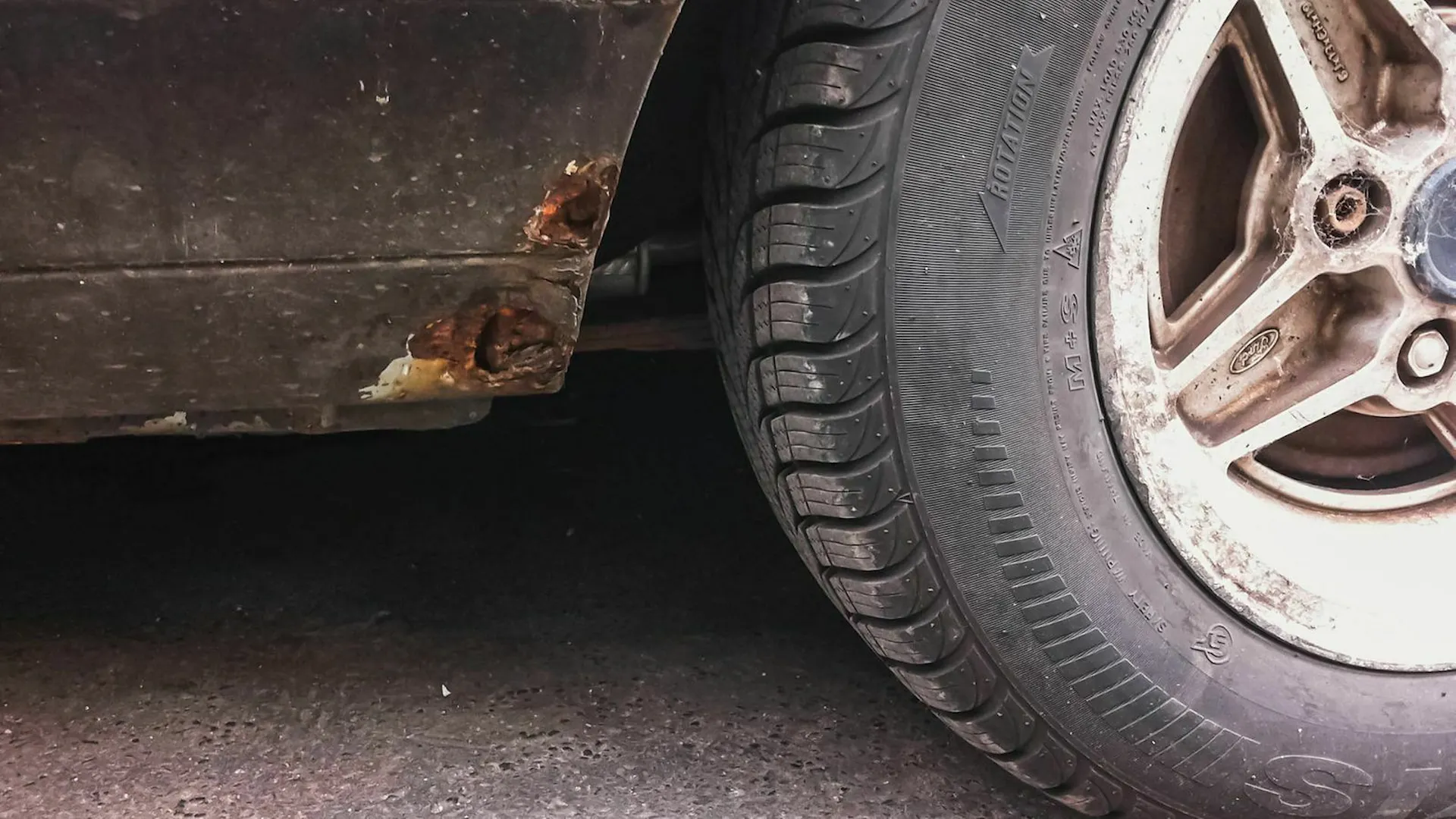 Rost am Auto entfernen: So geht es | mobile.de