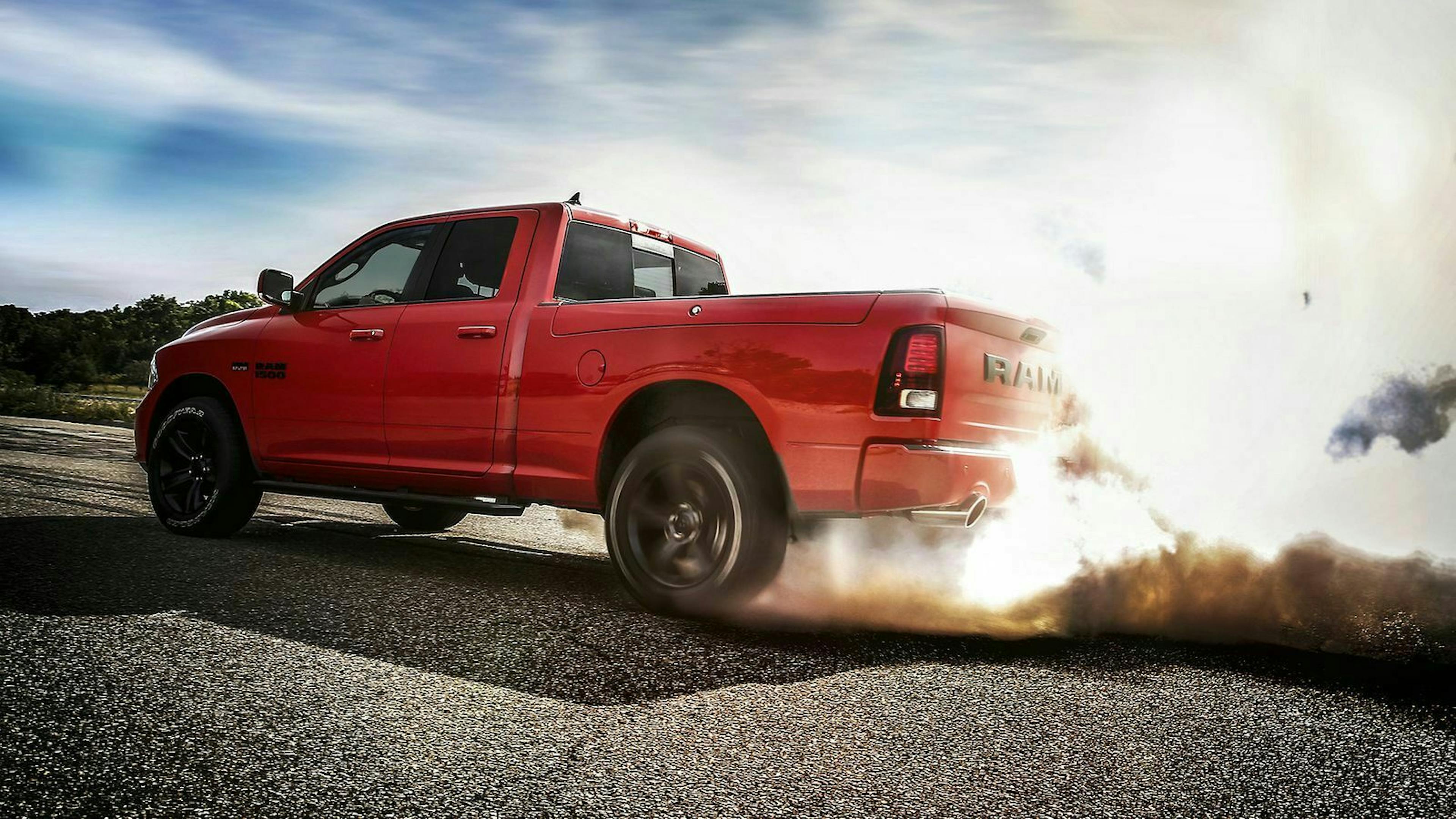 Dodge Ram beim Burnout