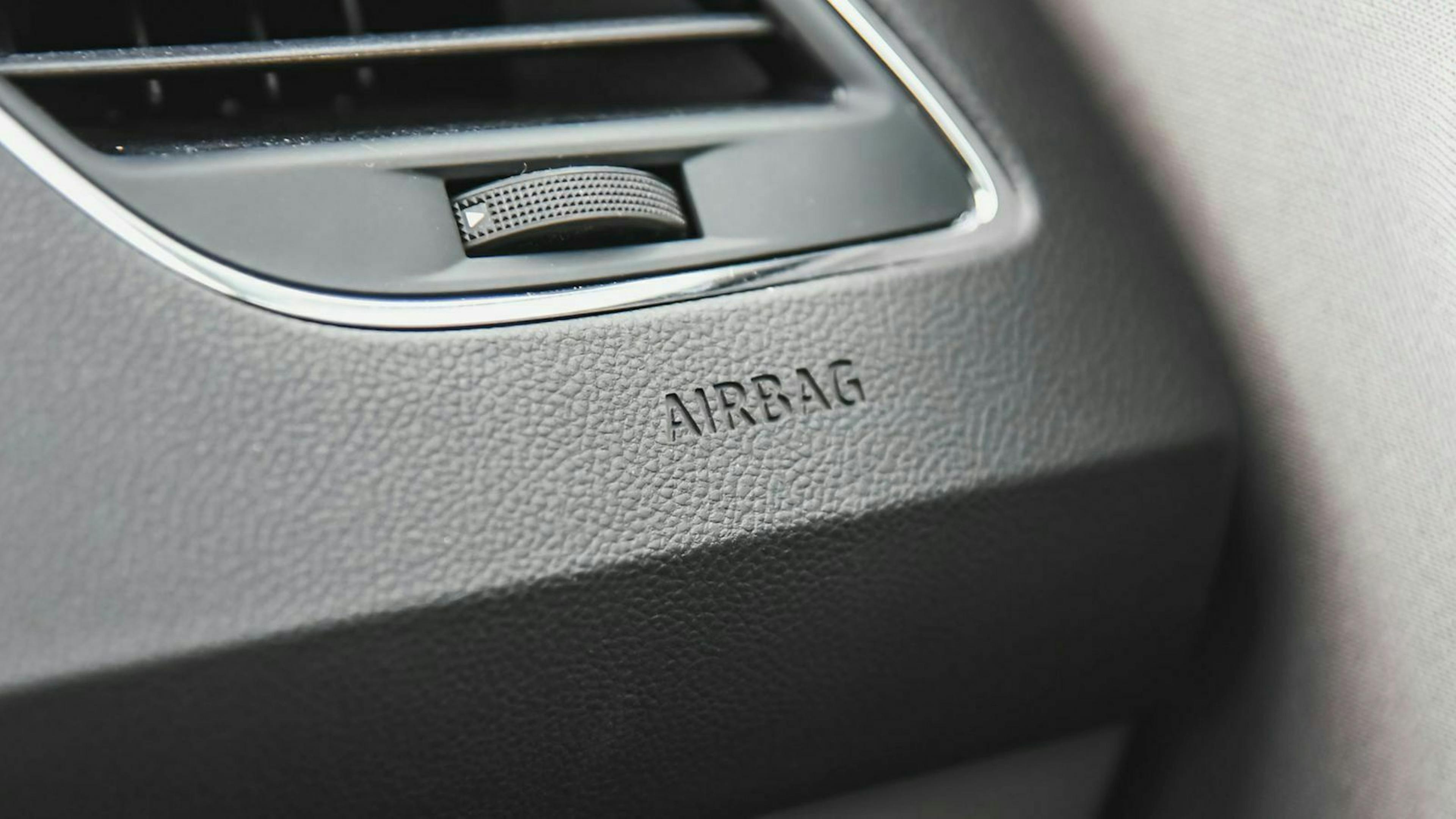 Ein Airbag gehört in jedes Auto - nicht nur in ein Anfängerauto