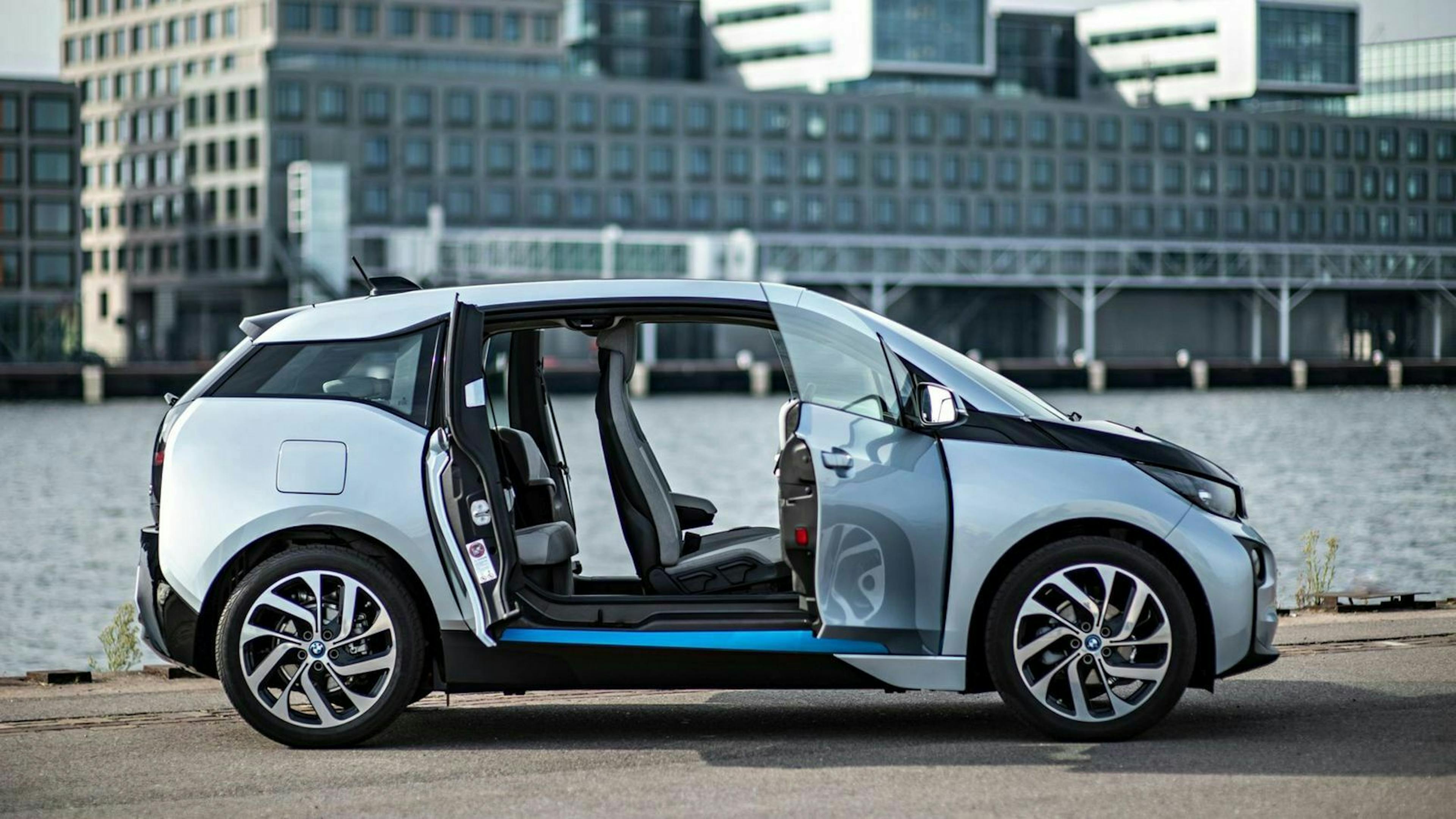 Der BMW i3 in Seitenansicht