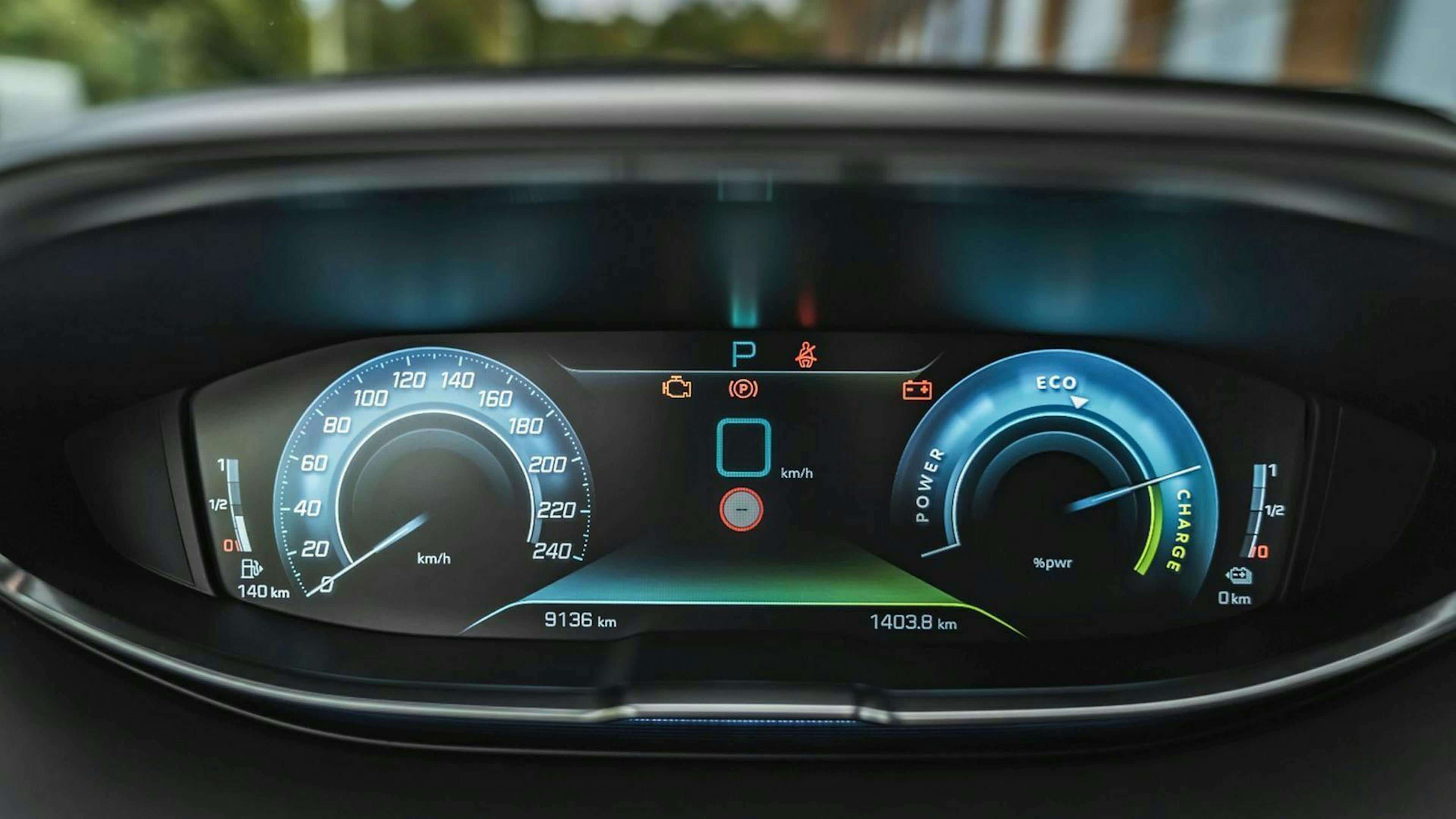 Peugeot 3008 Hybrid4 (2020) Digitaler Instrumententräger