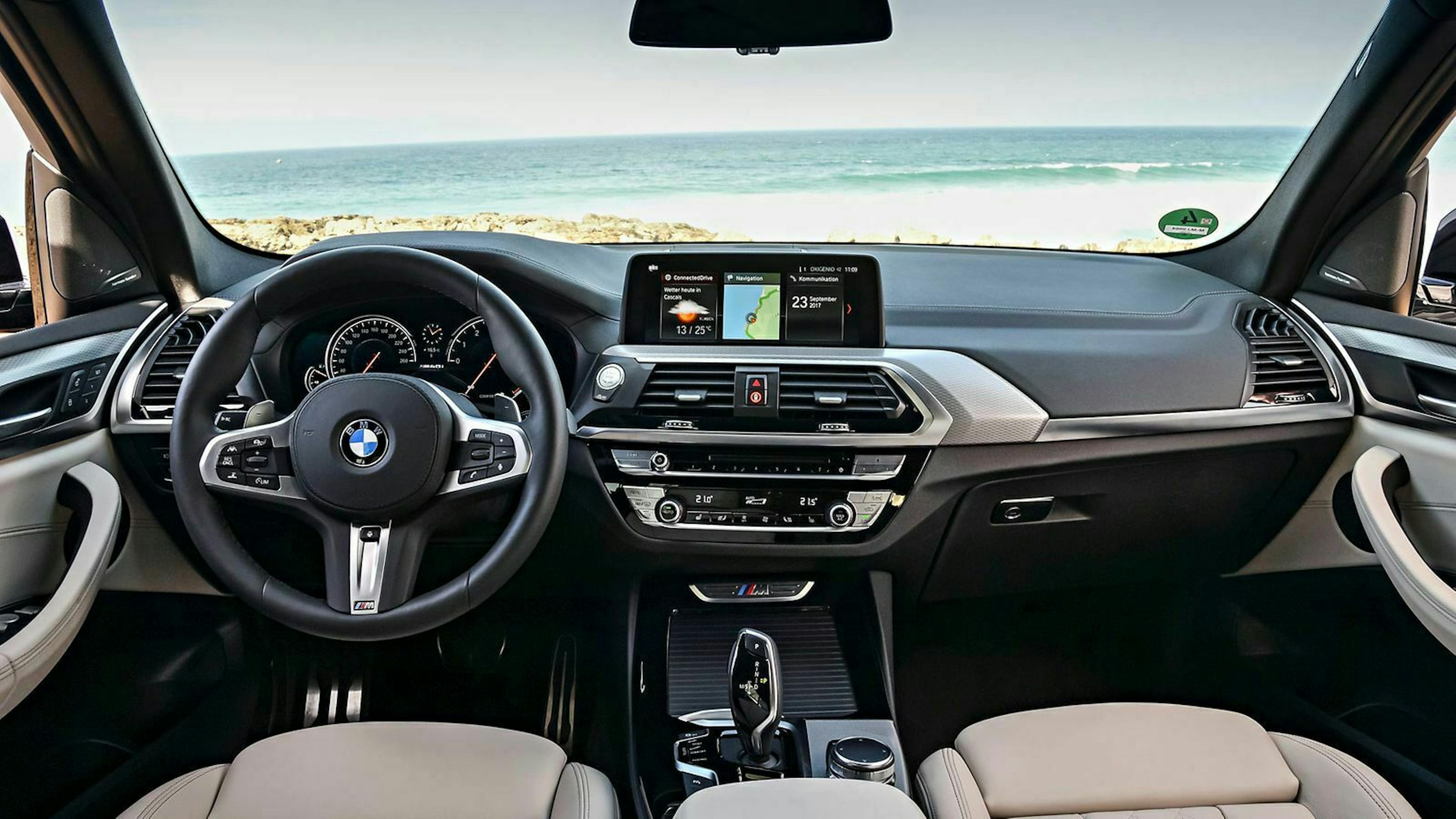 Der BMW X3 verfügt über ein 8,8 Zoll großes Display