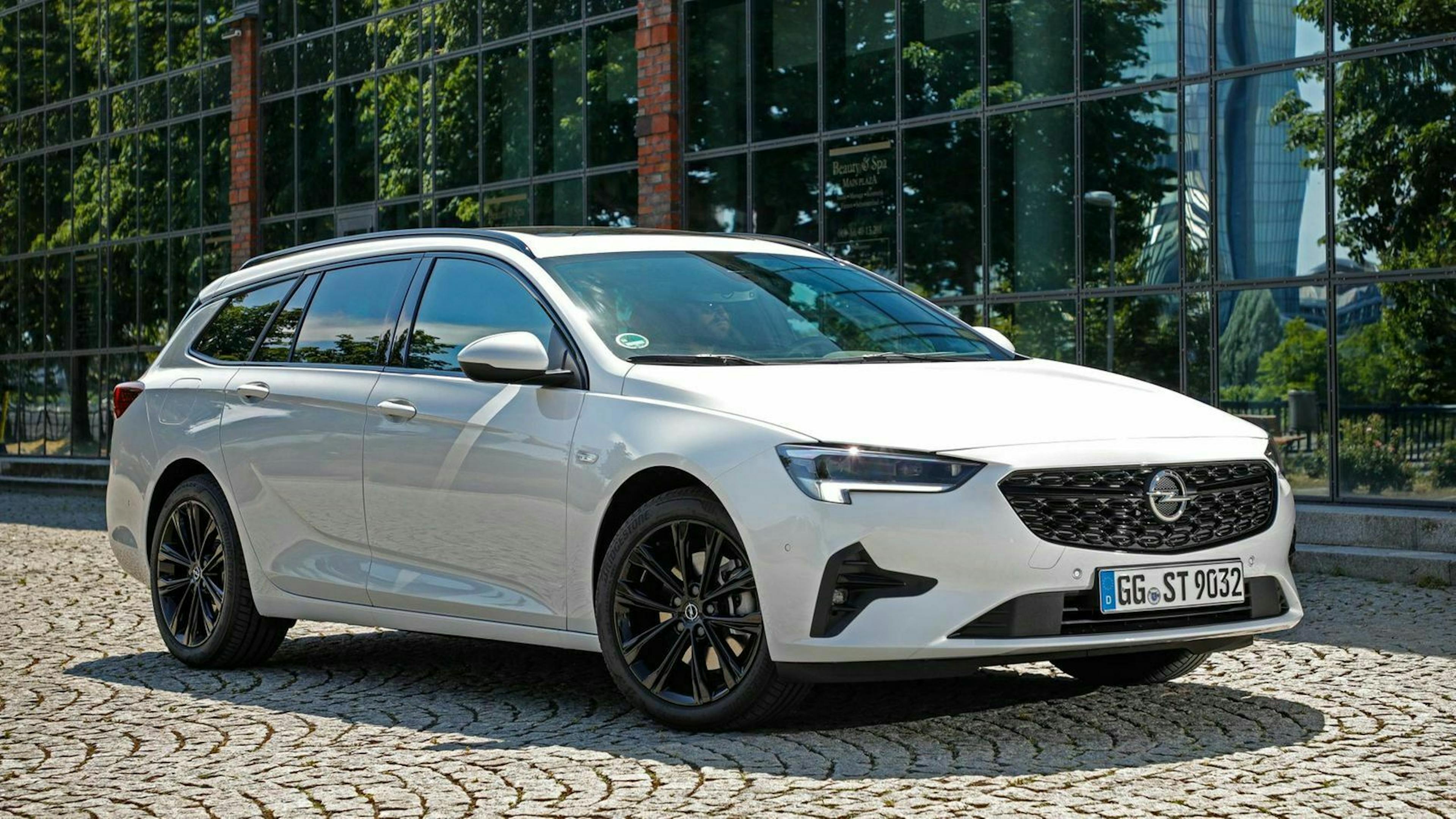Opel Insignia 2020 FL Dreiviertel-Frontansicht