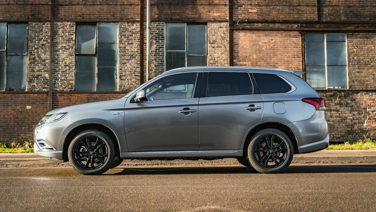Mitsubishi Outlander in der Seitenansicht