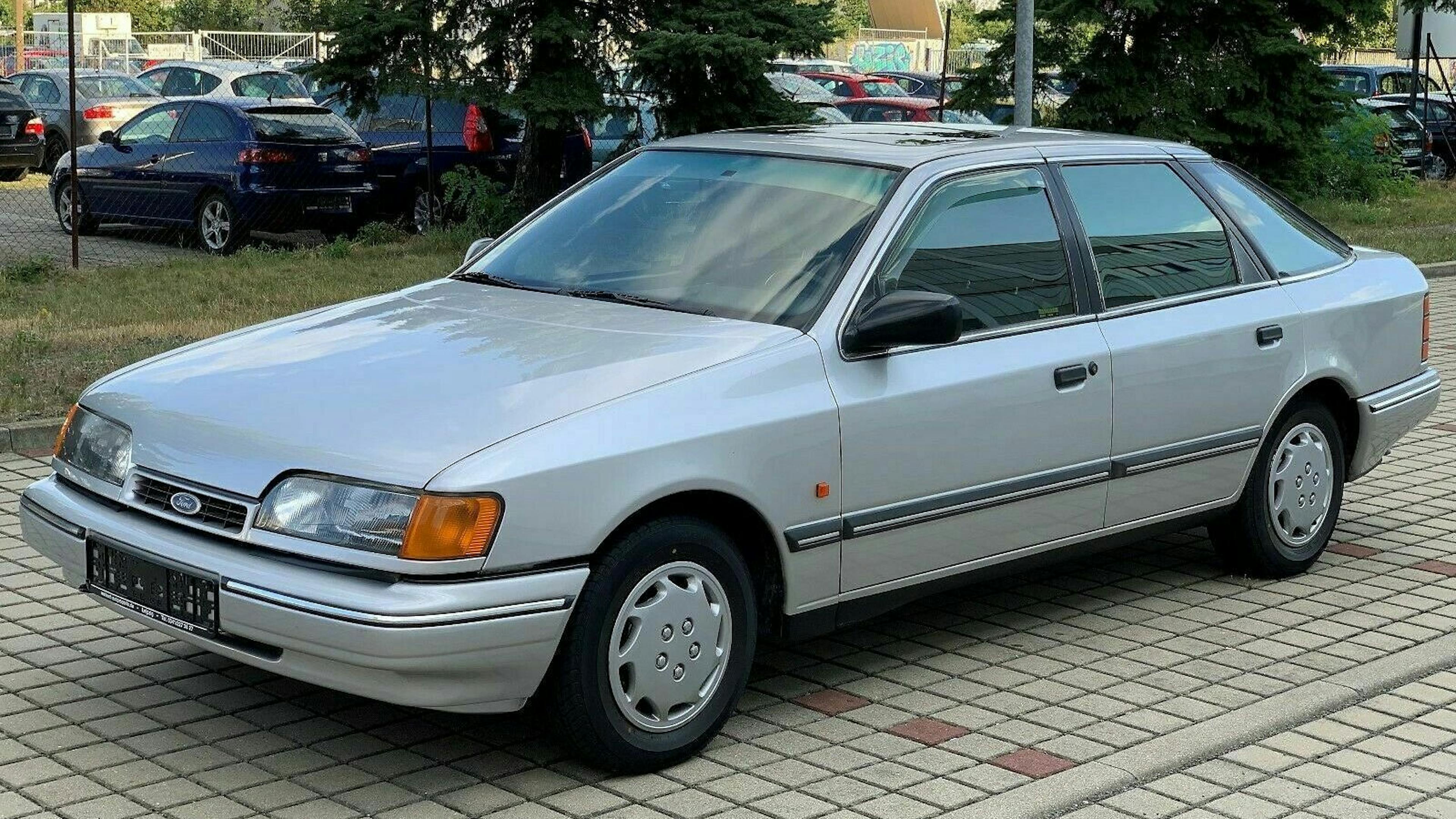 Ford Scorpio