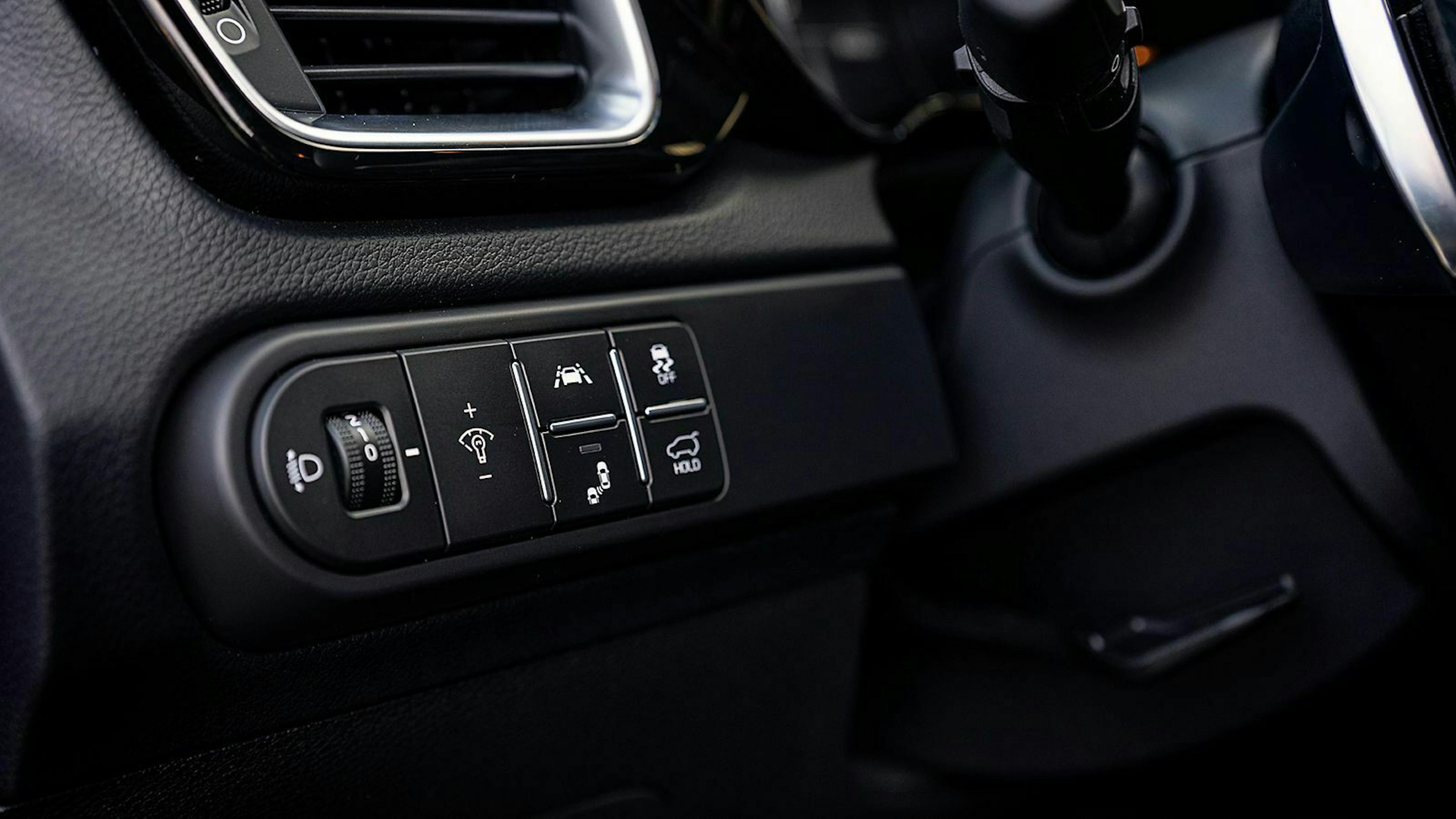 Kia Proceed blick aufs Armaturenbrett links neben dem Lenker