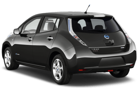 Schwarzer, moderner Elektro-Kleinwagen mit auffälliger Heckform und klaren Rückleuchten, seitlich von hinten fotografiert.