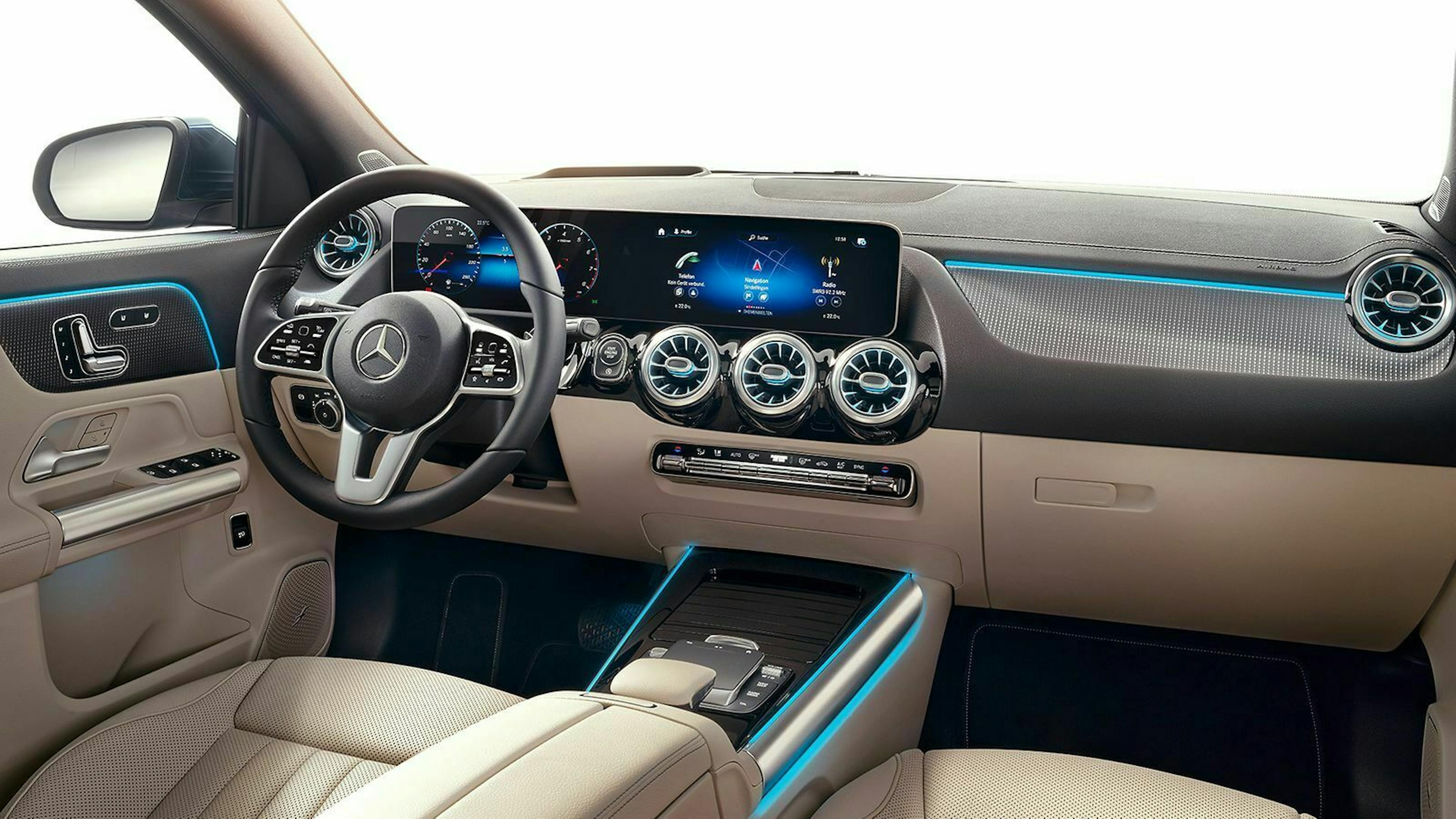 Cockpit-Ansicht des Mercedes GLA 200