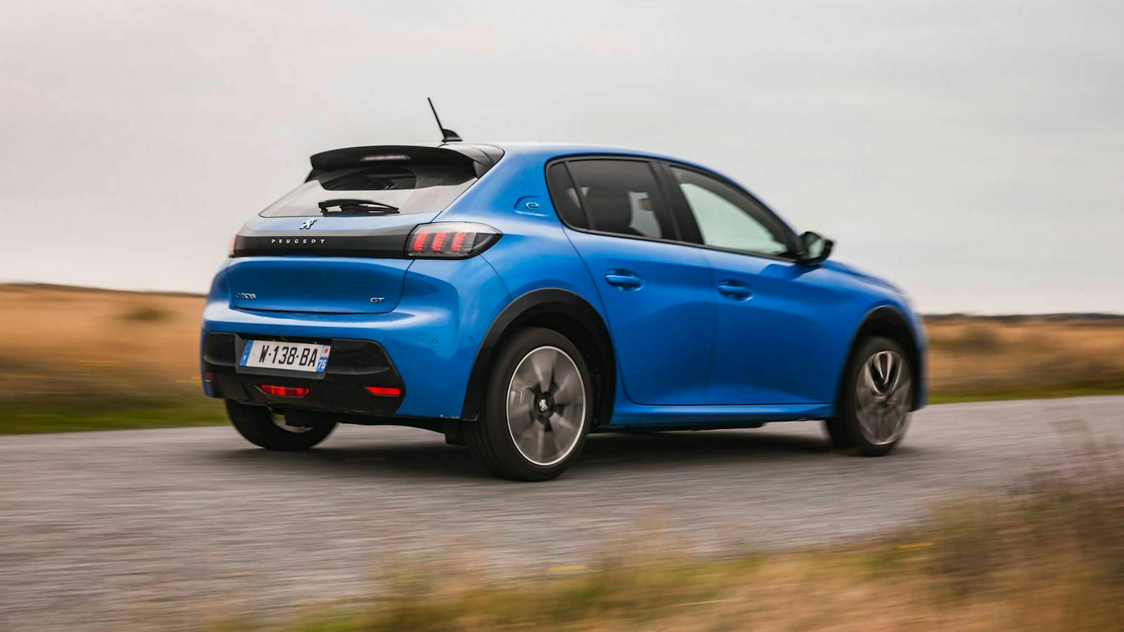 Bis Tempo 100 braucht der elektrifizierte Kleinwagen 8,1 Sekunden. Bei 150 km/h ist Schluss