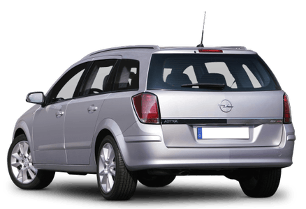 Silberner Kombi von Opel, Heckansicht, auf weißem Hintergrund.