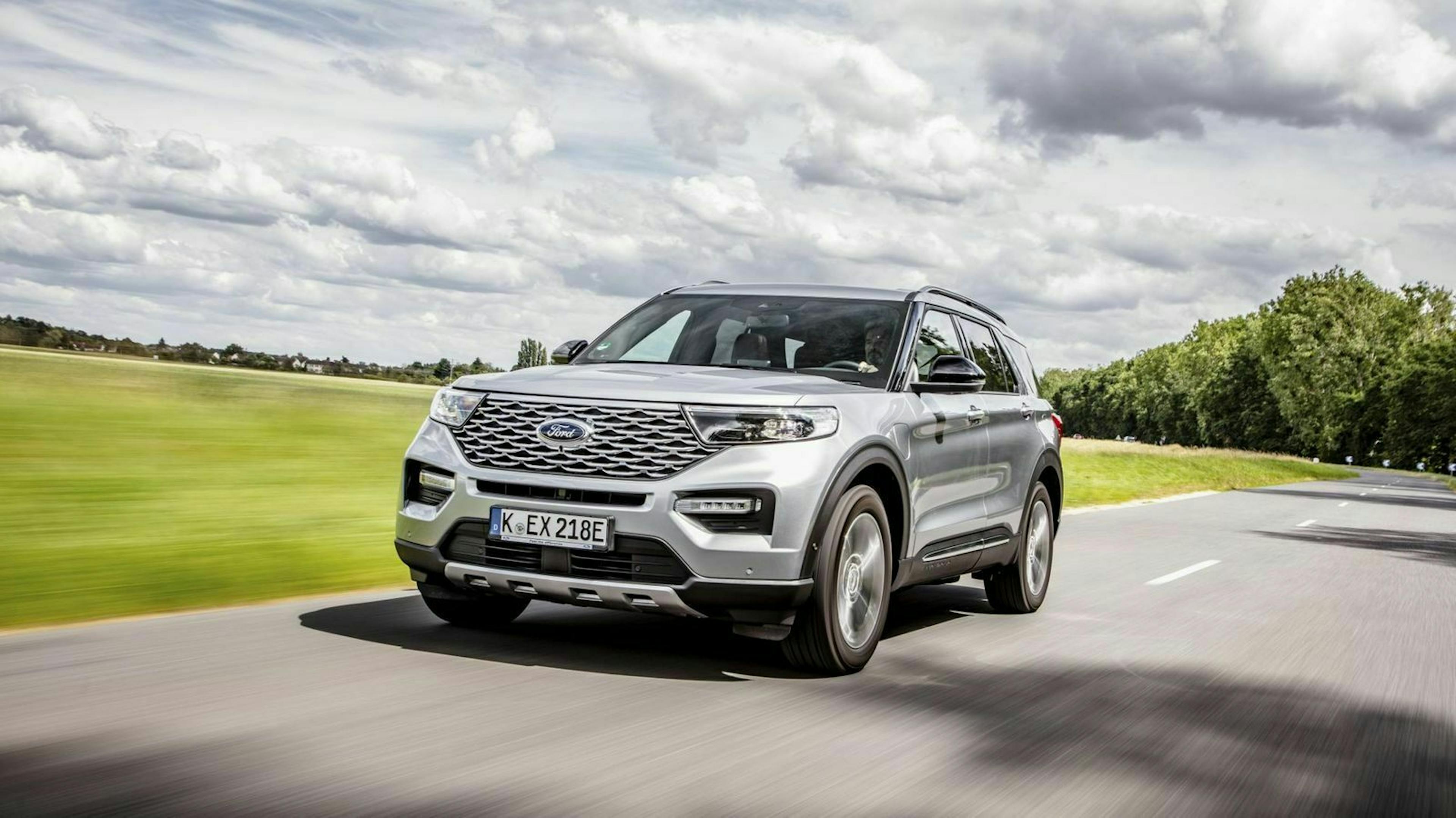 Ford Explorer Dreiviertel-Frontansicht