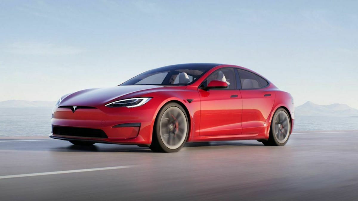 Zu sehen ist das Tesla Model S 2021 von vorne