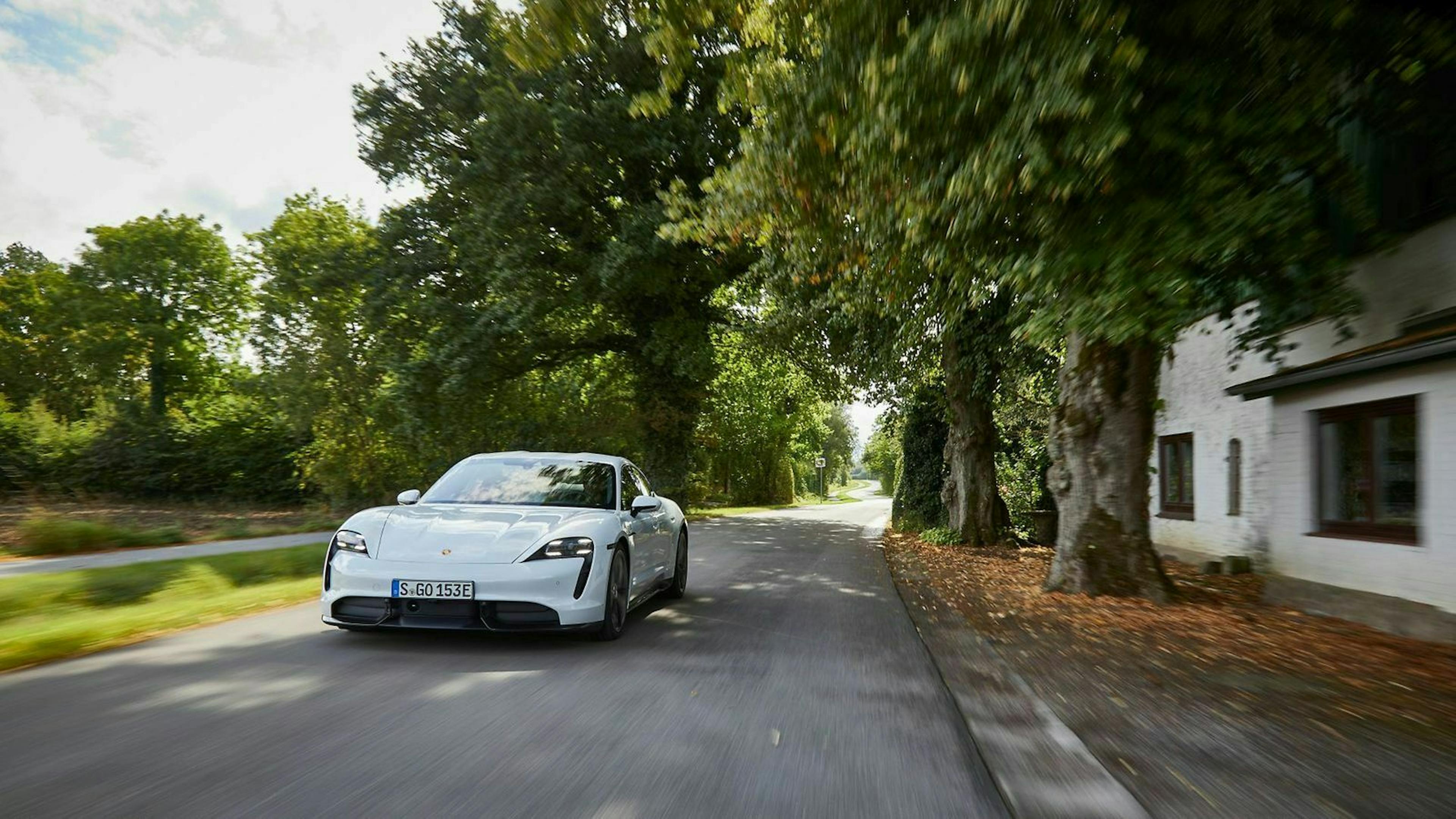 Der Porsche Taycan ist erstens ein Sportwagen und erst zweitens ein Elektroauto