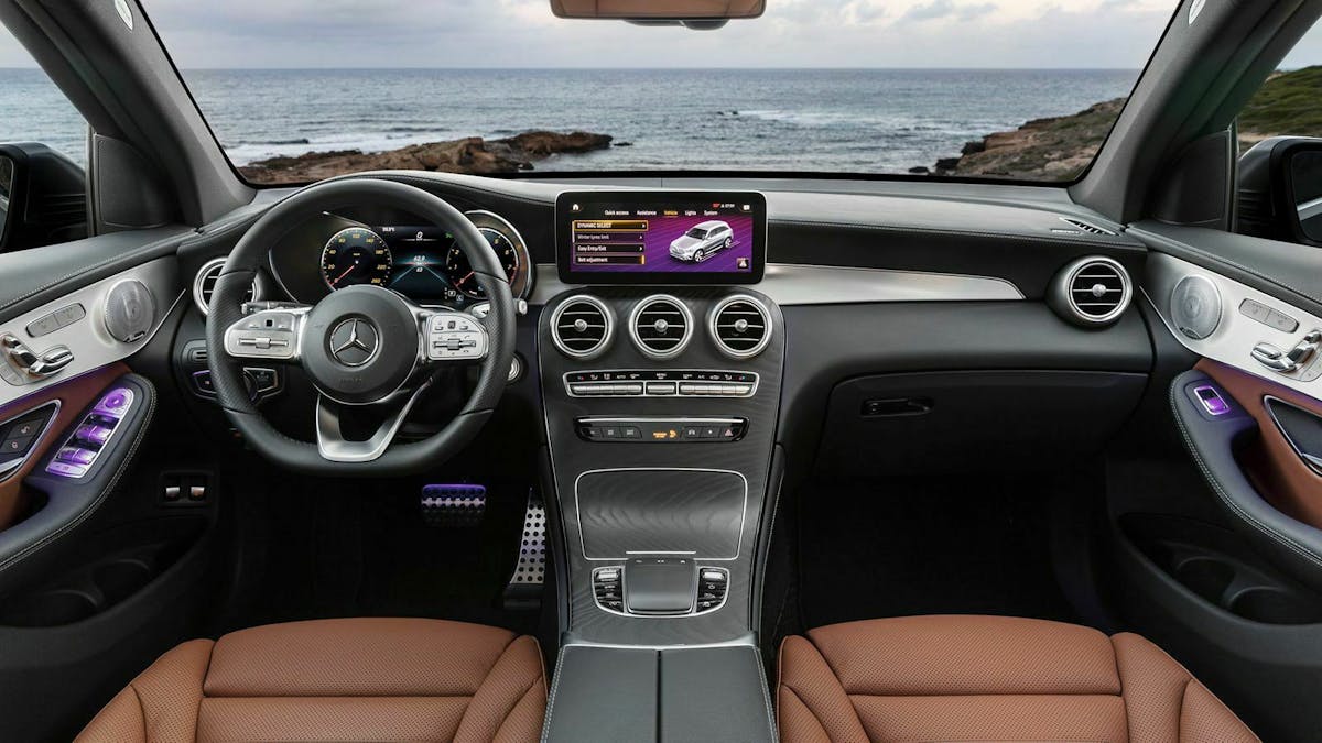 Im Innenraum des Mercerdes GLC befindet sich das volldigitale Touchdisplay