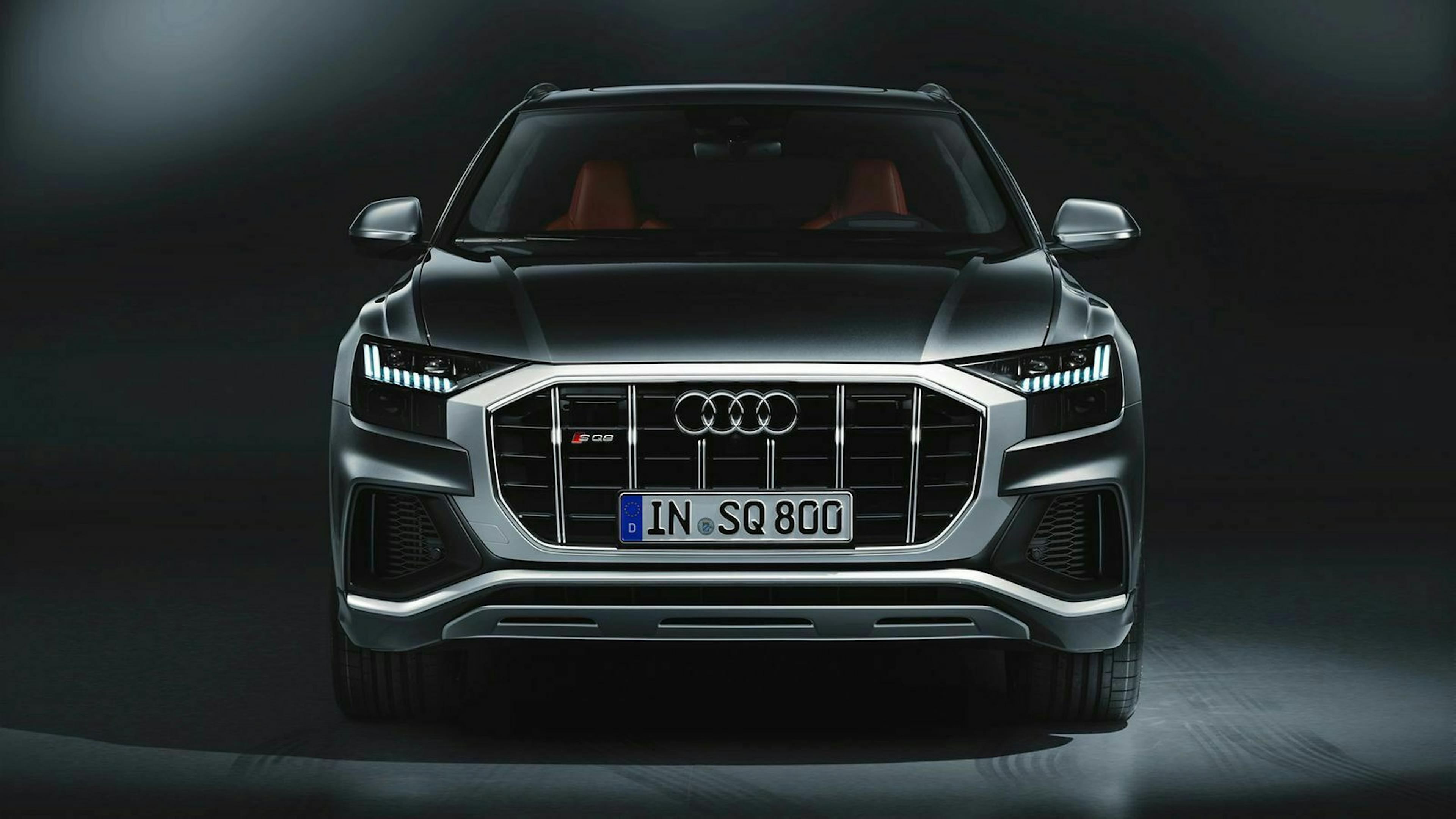 Audi SQ8 Front