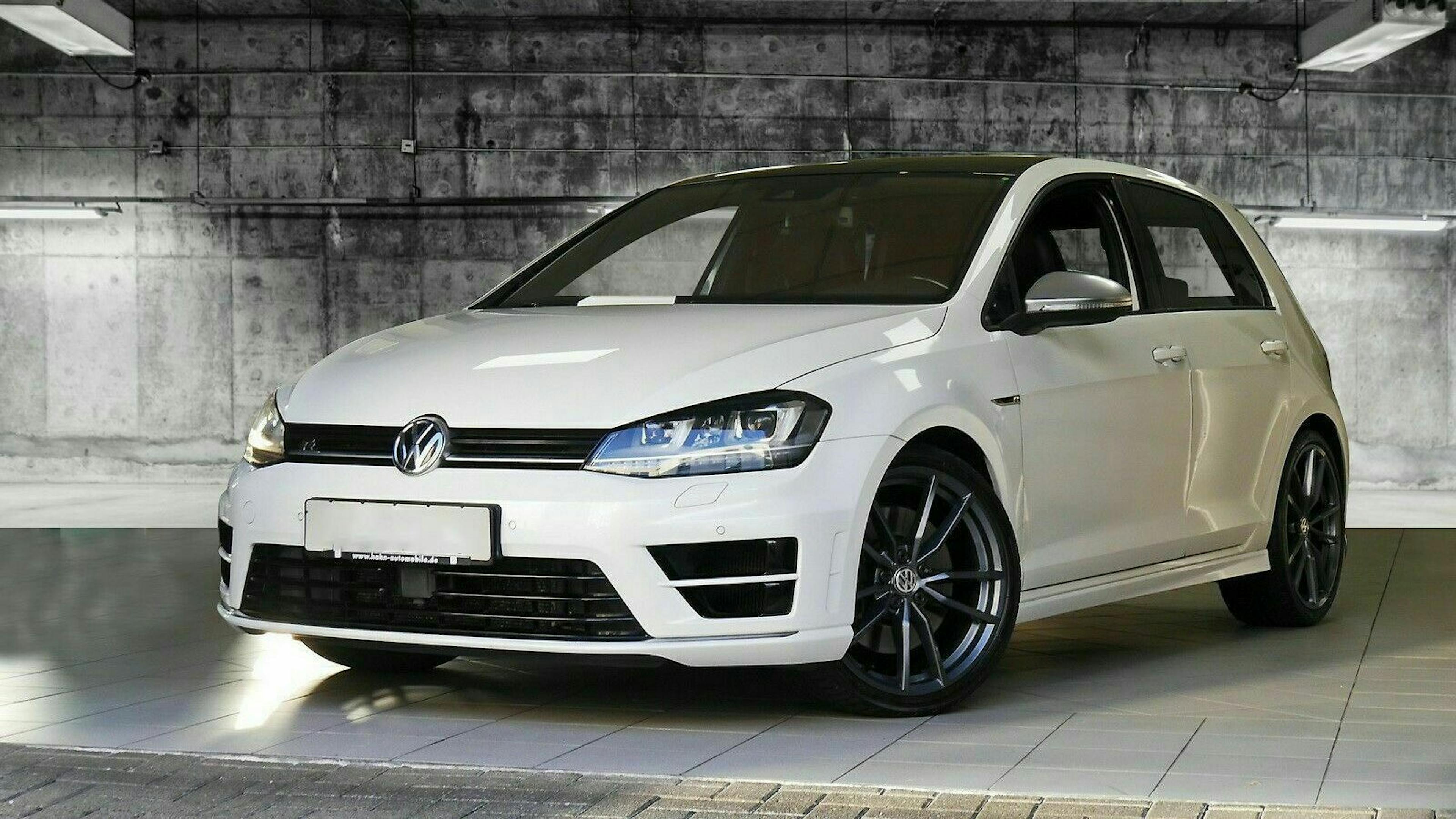 VW Golf 7 R
