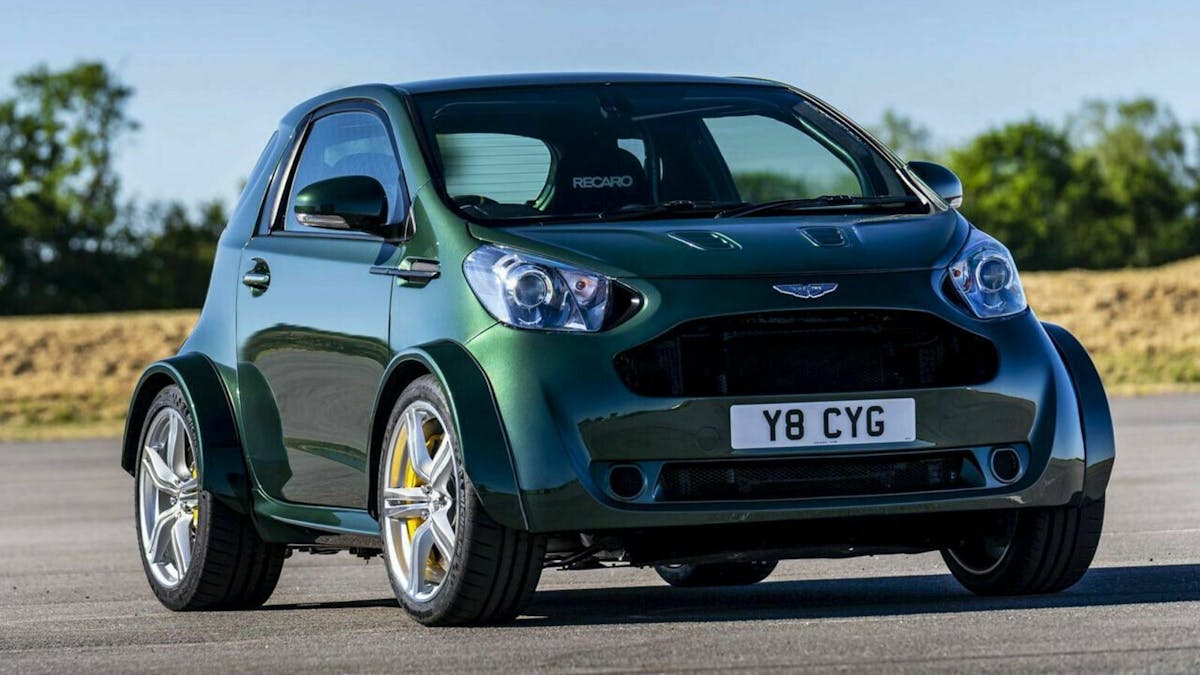 Zu sehen ist der Aston Cygnet von vorne